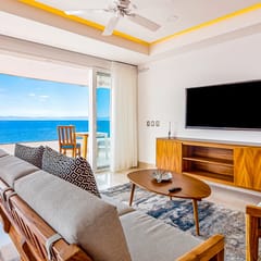 Blue Horizon 304 at Residences