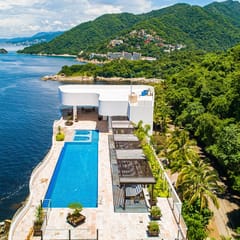 Blue Horizon 604 at Residences
