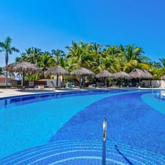 Nitta Condo # 104