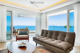 Blue Horizon 901 at Residences