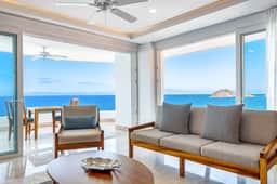 Blue Horizon 801 at Residences