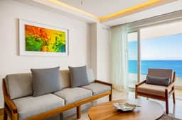 Blue Horizon 802 at Residences - Image 3