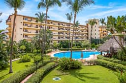 Condominio en la Marina