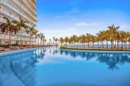 Maritima Playa 9K- Ocean Vista Oasis