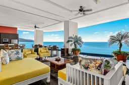 Blue Horizon 1102 at Residences - Image 4