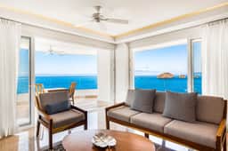 Blue Horizon 1001 at Residences