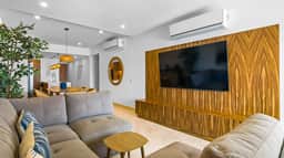 The Marlin Room at Harbor 171 406