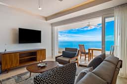 Blue Horizon 302 at Residences - Image 5