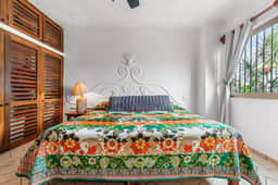 902 Vista del Sol - Image 5