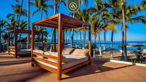 Icon Vallarta T2 401