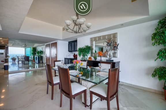 Grand Venetian T2000 701