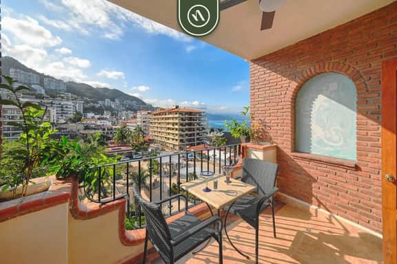 606 Plaza Mar - Image 2