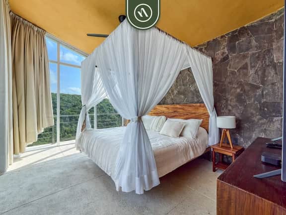 Casa Piedra