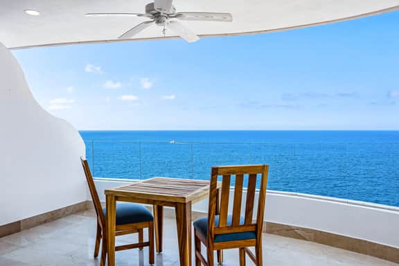 Blue Horizon 801 at Residences - Image 2