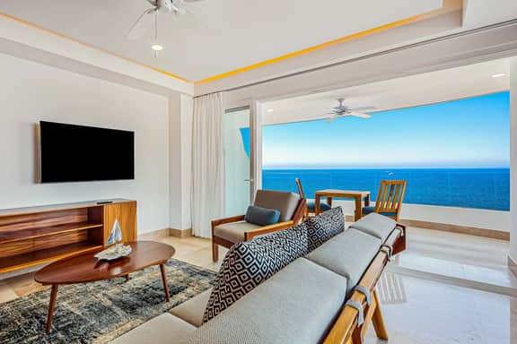 Blue Horizon 701 at Residences - Image 4