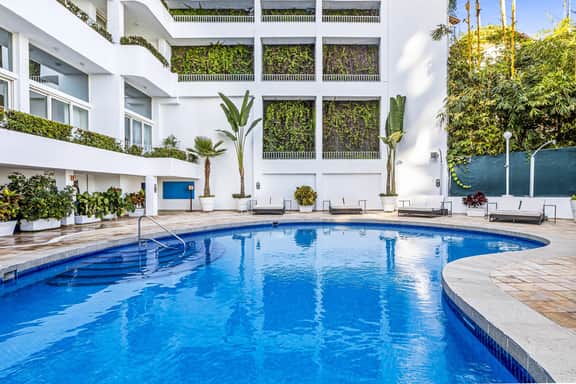 Grand Miramar A202