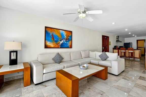 Grand Miramar A302