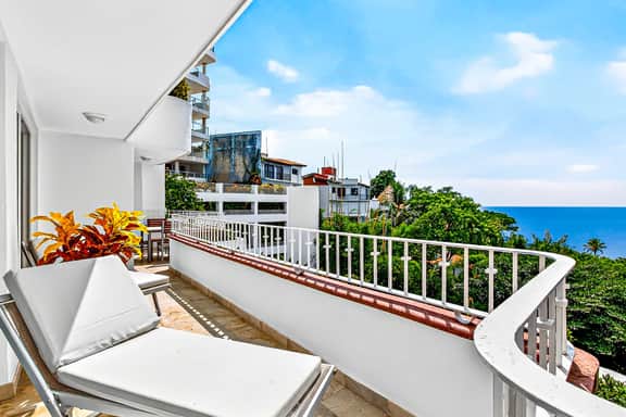 Grand Miramar A201