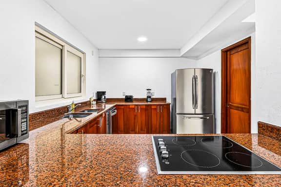 Grand Miramar B104