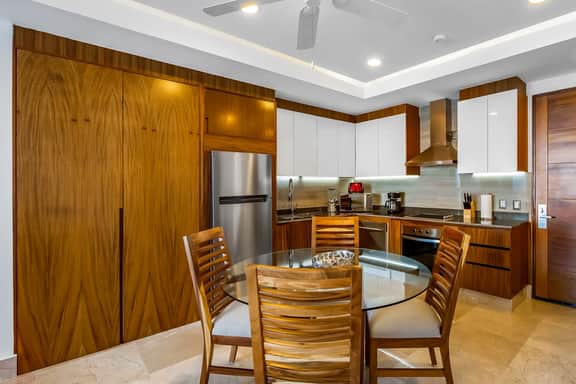 Blue Horizon 902 at Residences - Image 5