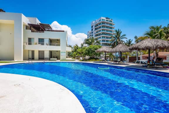 Nitta Condo # 109
