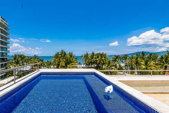 Nitta Condo # 408 Penthouse