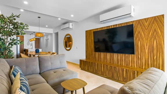 The Marlin Room at Harbor 171 406