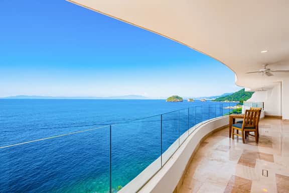 Blue Horizon 603 at Residences