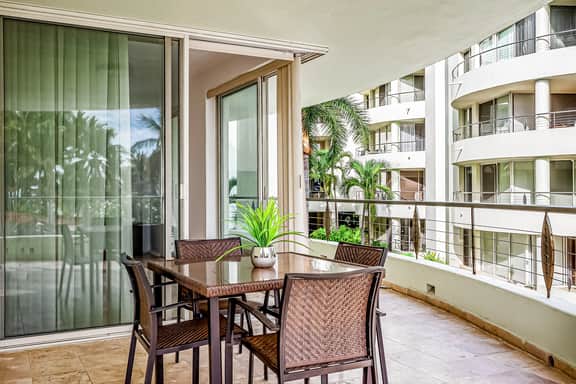 Nitta Condo # 105