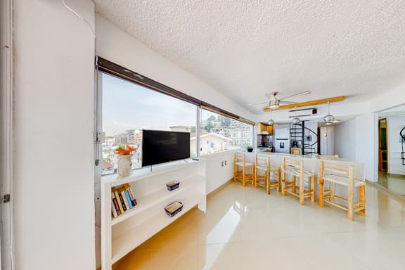 Torre Malibu, Loft # 805