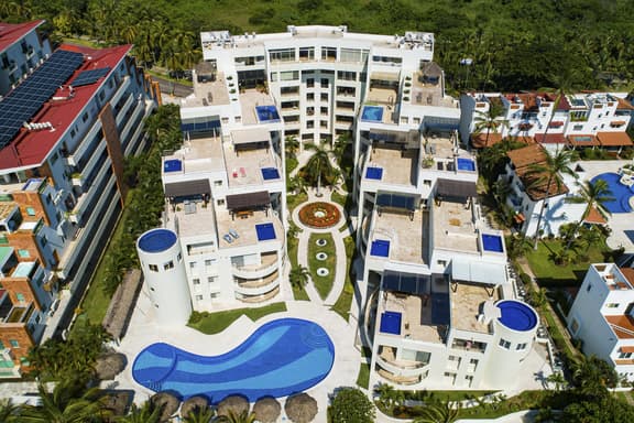 Nitta Condo # 108