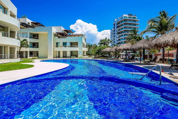 Nitta Condo # 310 Penthouse