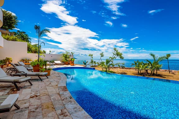 Blue Horizon 502 at Residences - Image 1