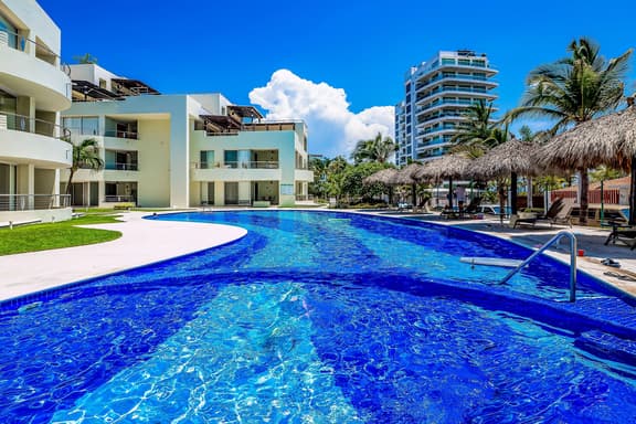 Nitta Condo # 206