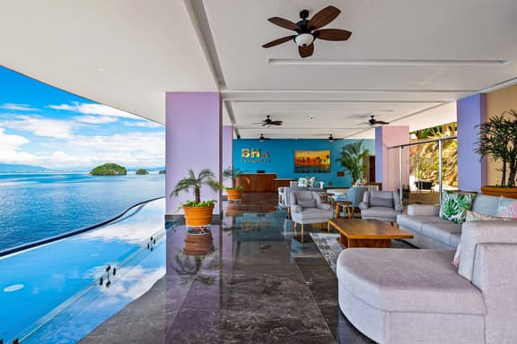 Blue Horizon 1103 at Residences - Image 1