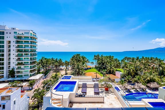 Nitta Condo # 105