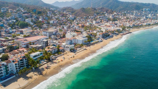 Understanding Peak Seasons in Mexico: How to Maximize Your Rental Revenue