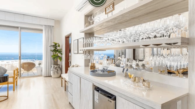 How to Become a Superhost on Airbnb