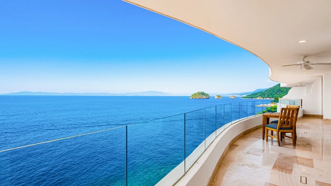 Luxury Condo Vacation Rentals in Puerto Vallarta